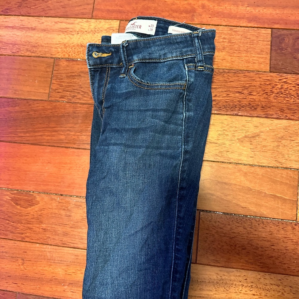 Hollister skinny jeans